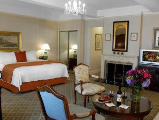 Hotel Elysee By Library Hotel Collection New York Room photo